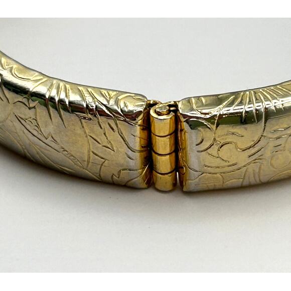 Sunflower Leaves Gold Tone Hinged Bracelet 6 3/4" - Picture 9 of 10